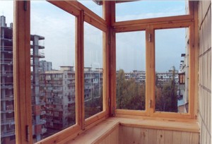 Балкон, остекленный алюминием