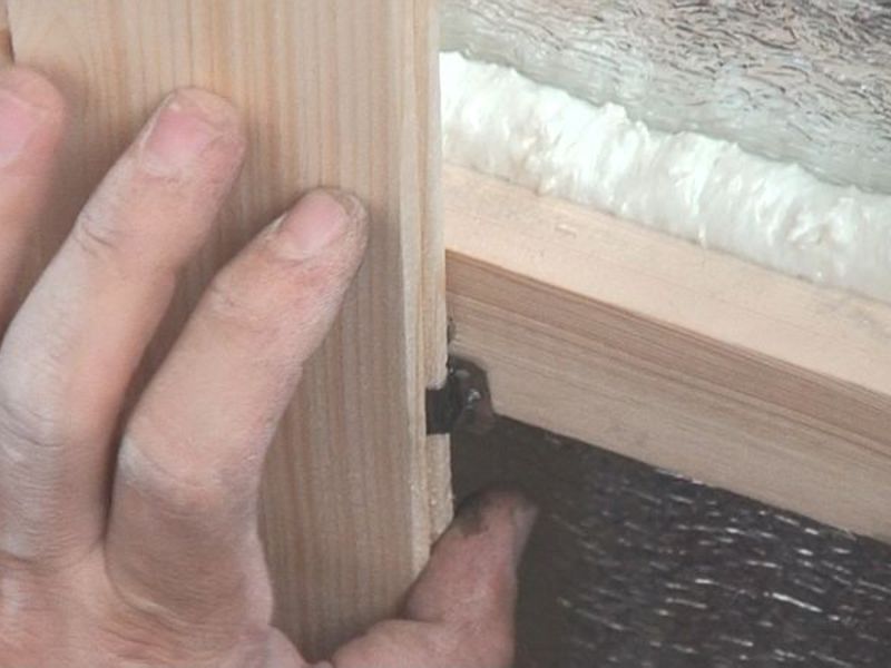 Технология обшивки балкона деревянной вагонкой